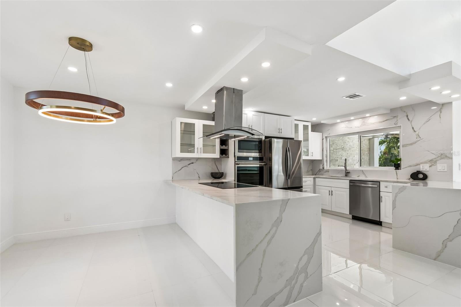 775 CAPRI BLVD — photo 11
