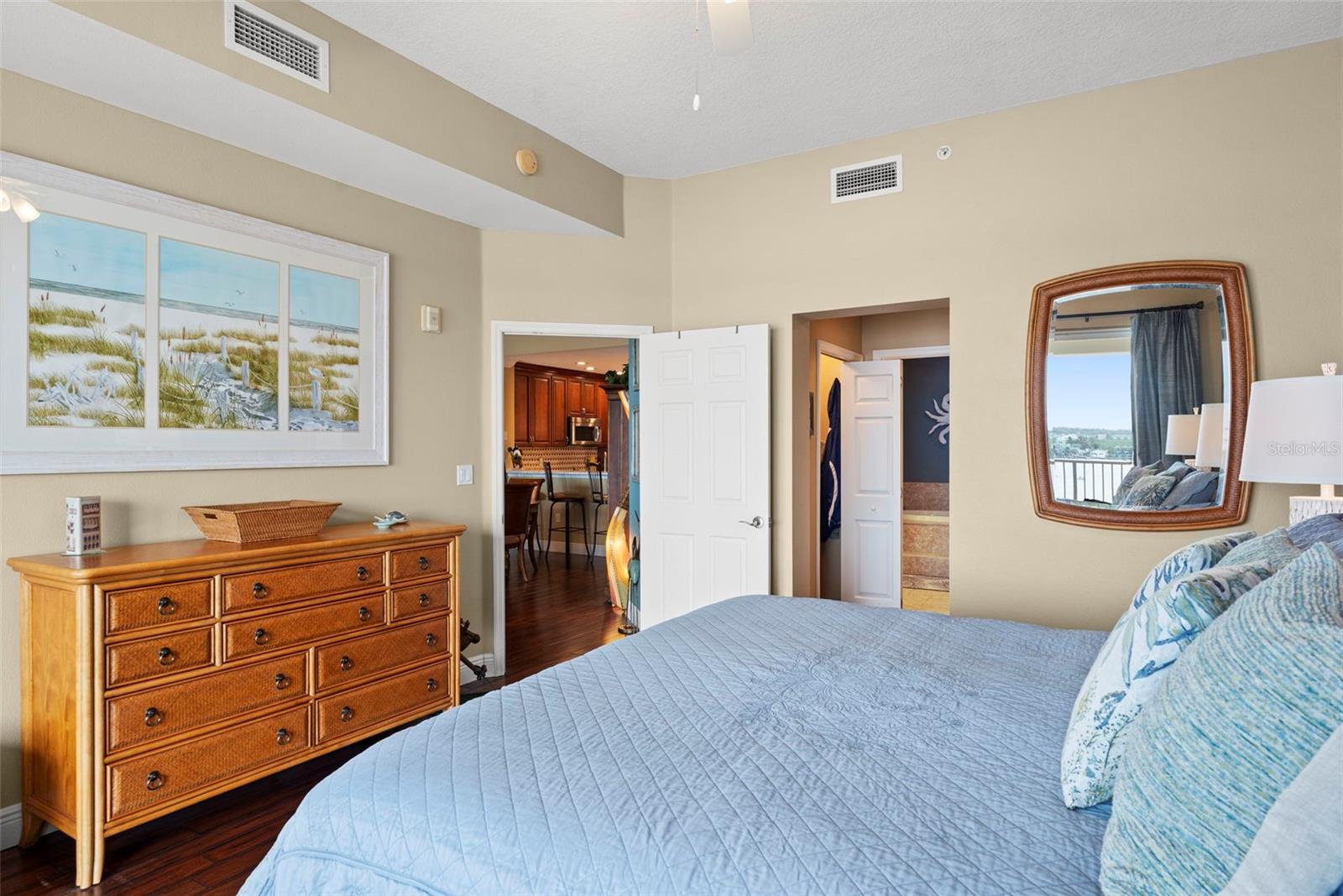 17717 GULF BLVD #604 — photo 34