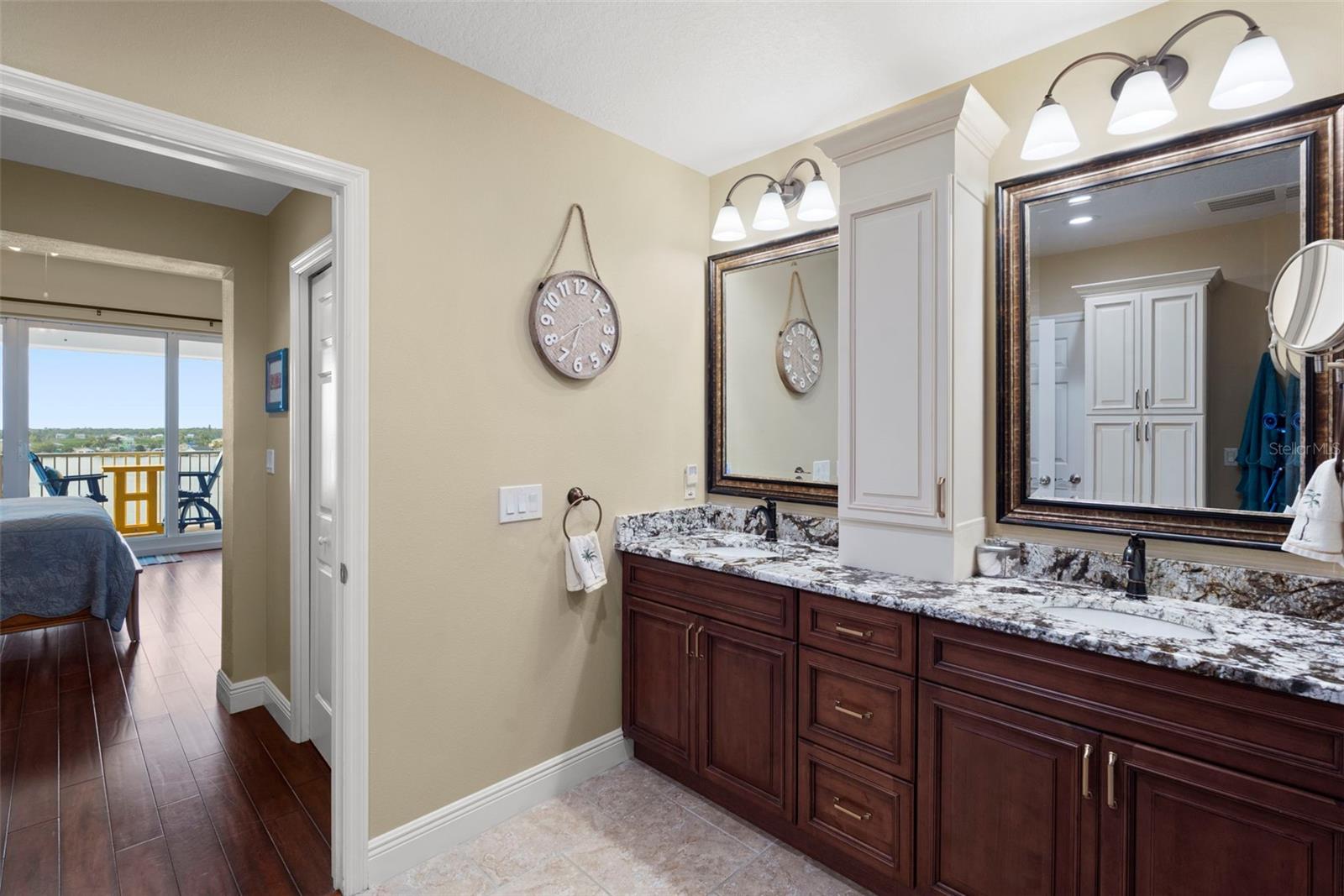 17717 GULF BLVD #604 — photo 38