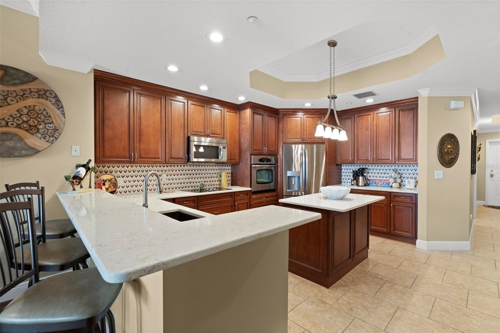 17717 GULF BLVD #604 — photo 15
