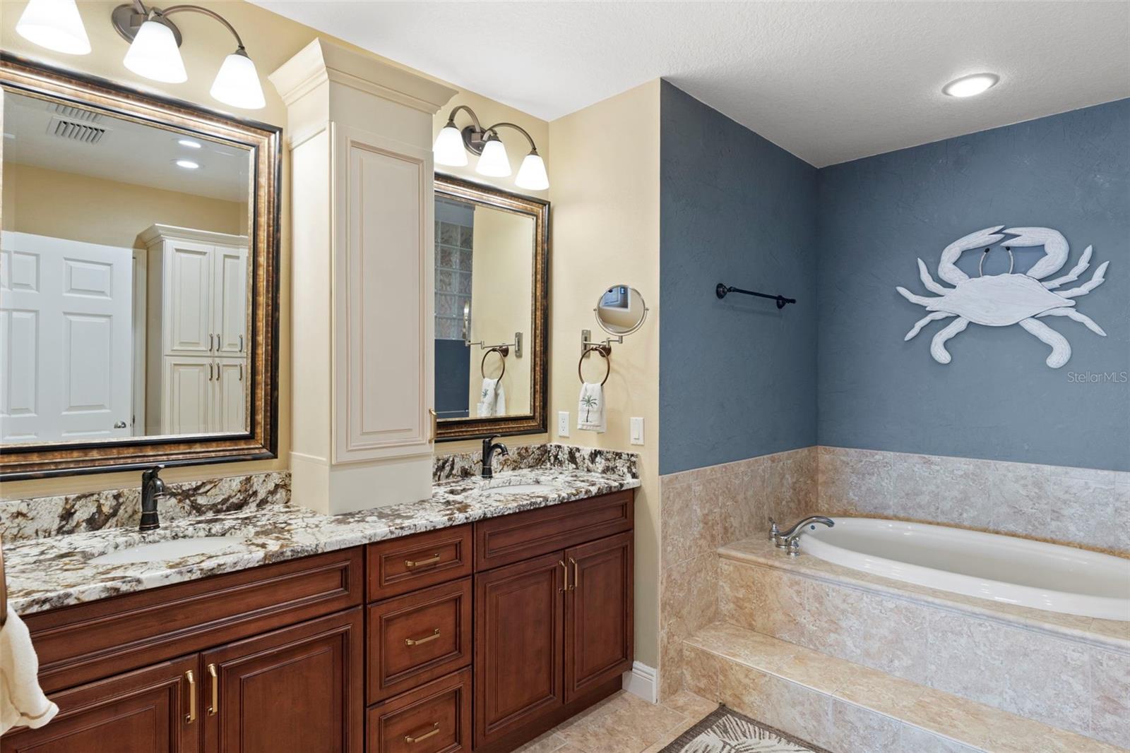 17717 GULF BLVD #604 — photo 40
