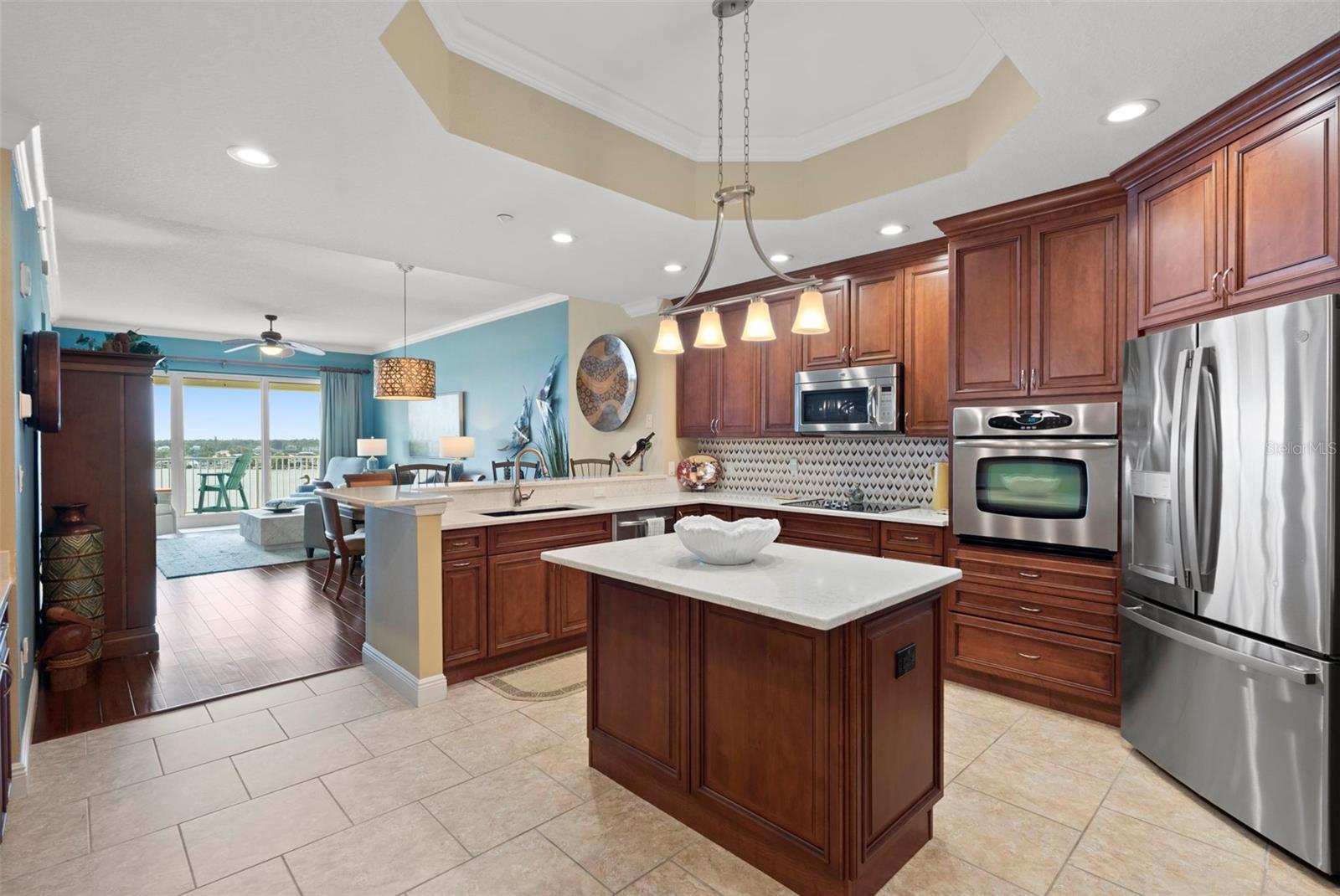 17717 GULF BLVD #604 — photo 17