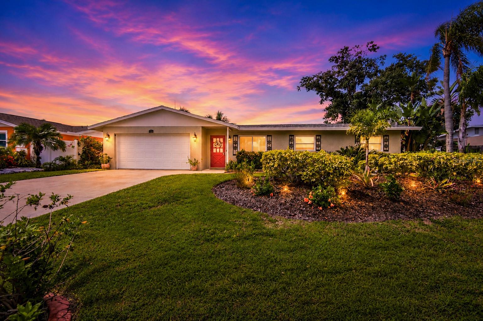 3326 BOUGAINVILLEA ST — photo 3