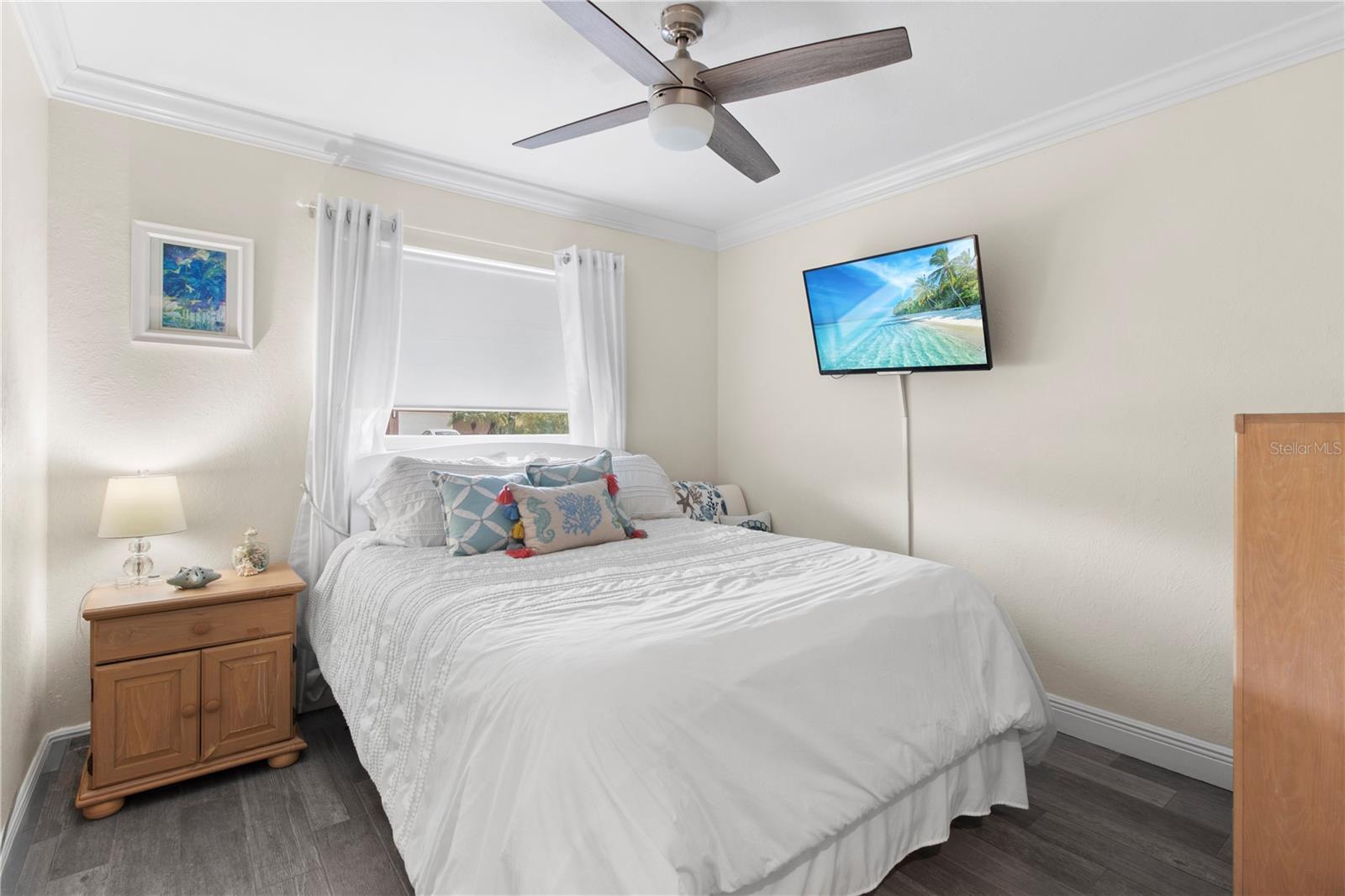 3326 BOUGAINVILLEA ST — photo 15