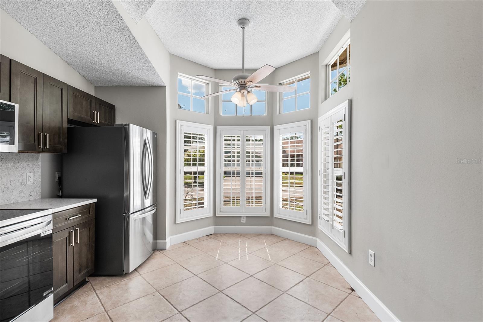 4011 LEVONSHIRE PL — photo 5