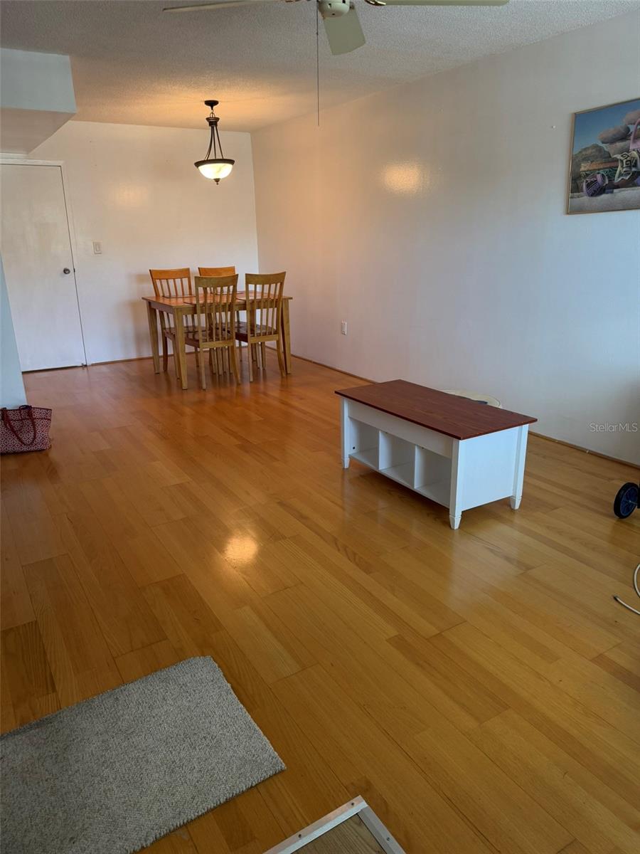 8100 DR MARTIN LUTHER KING JR ST N #208 — photo 2