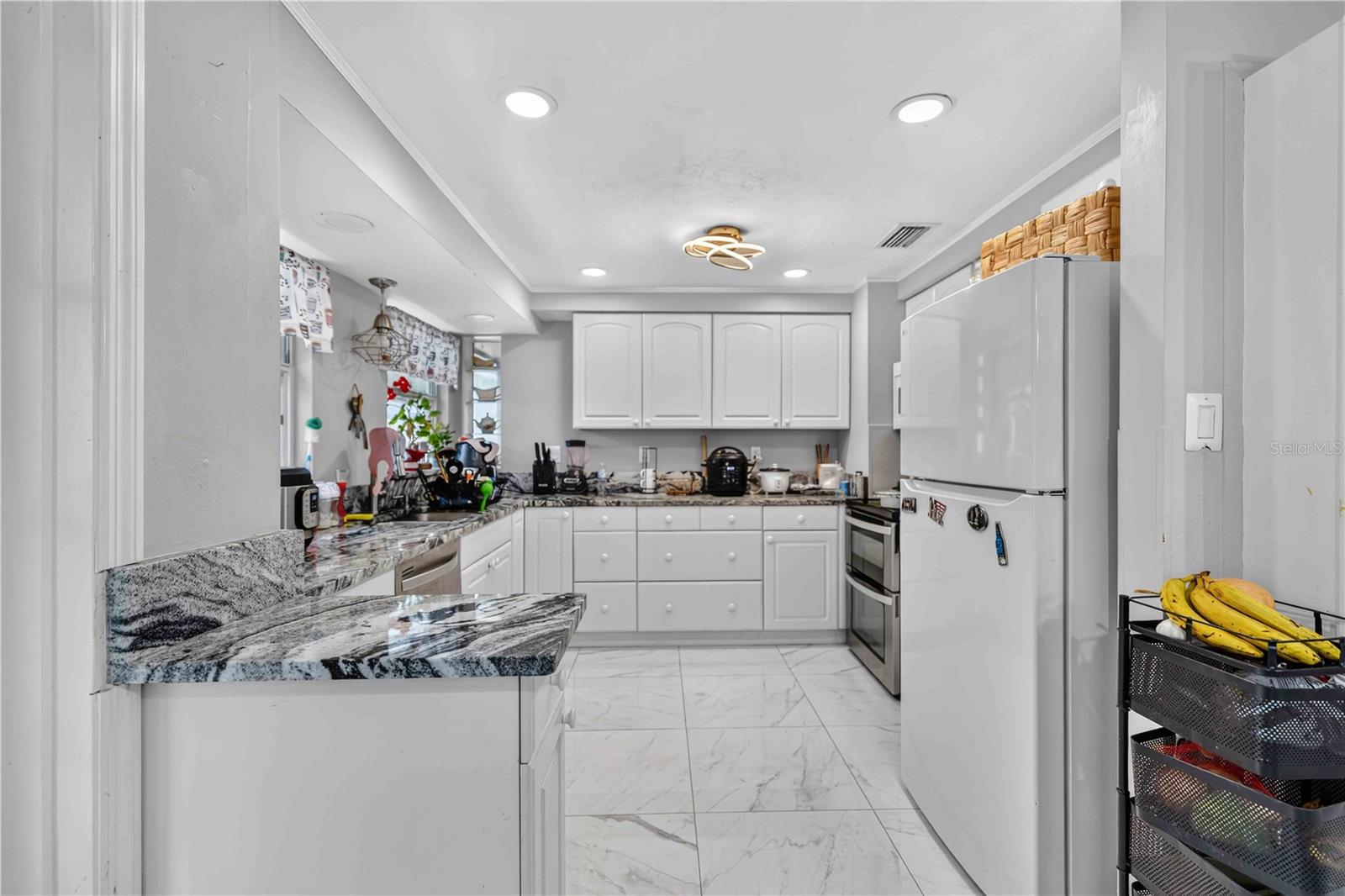 5408 EVORA AVE — photo 8