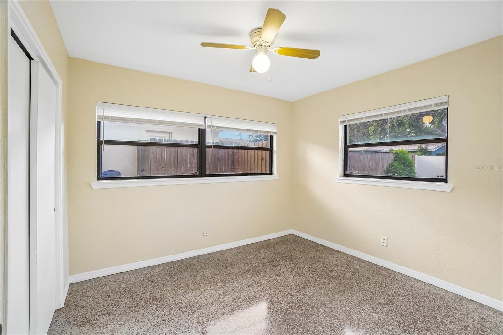 1421 TEMPLE ST — photo 22