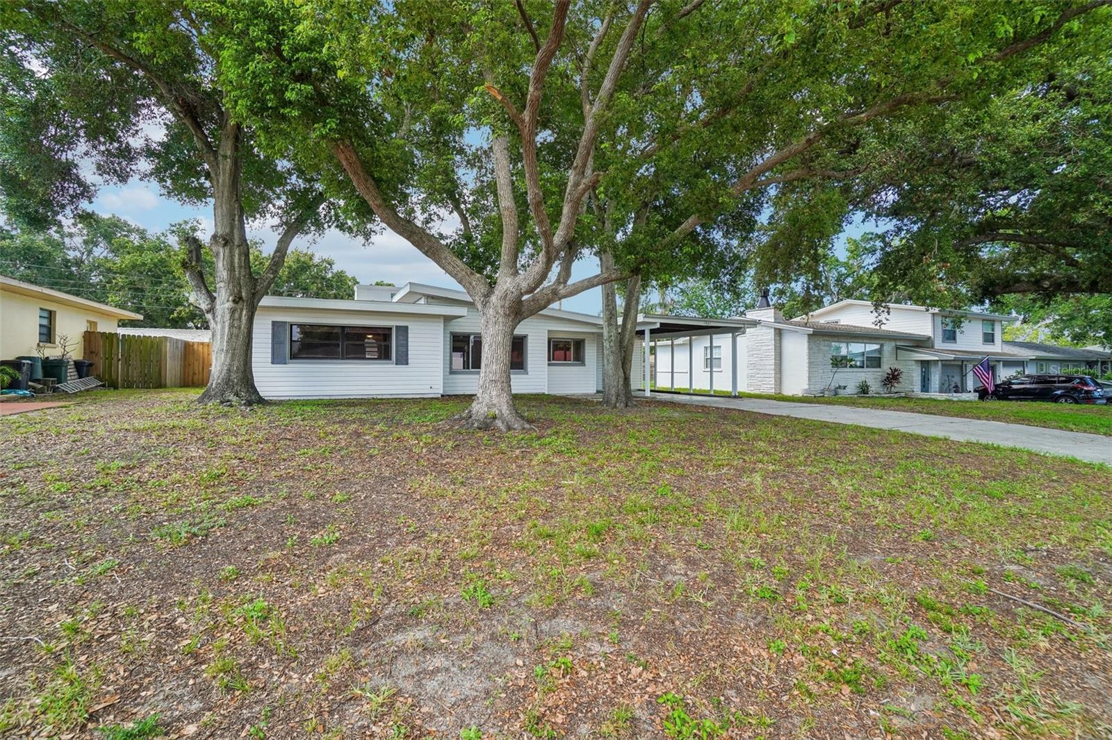 1421 TEMPLE ST — photo 31