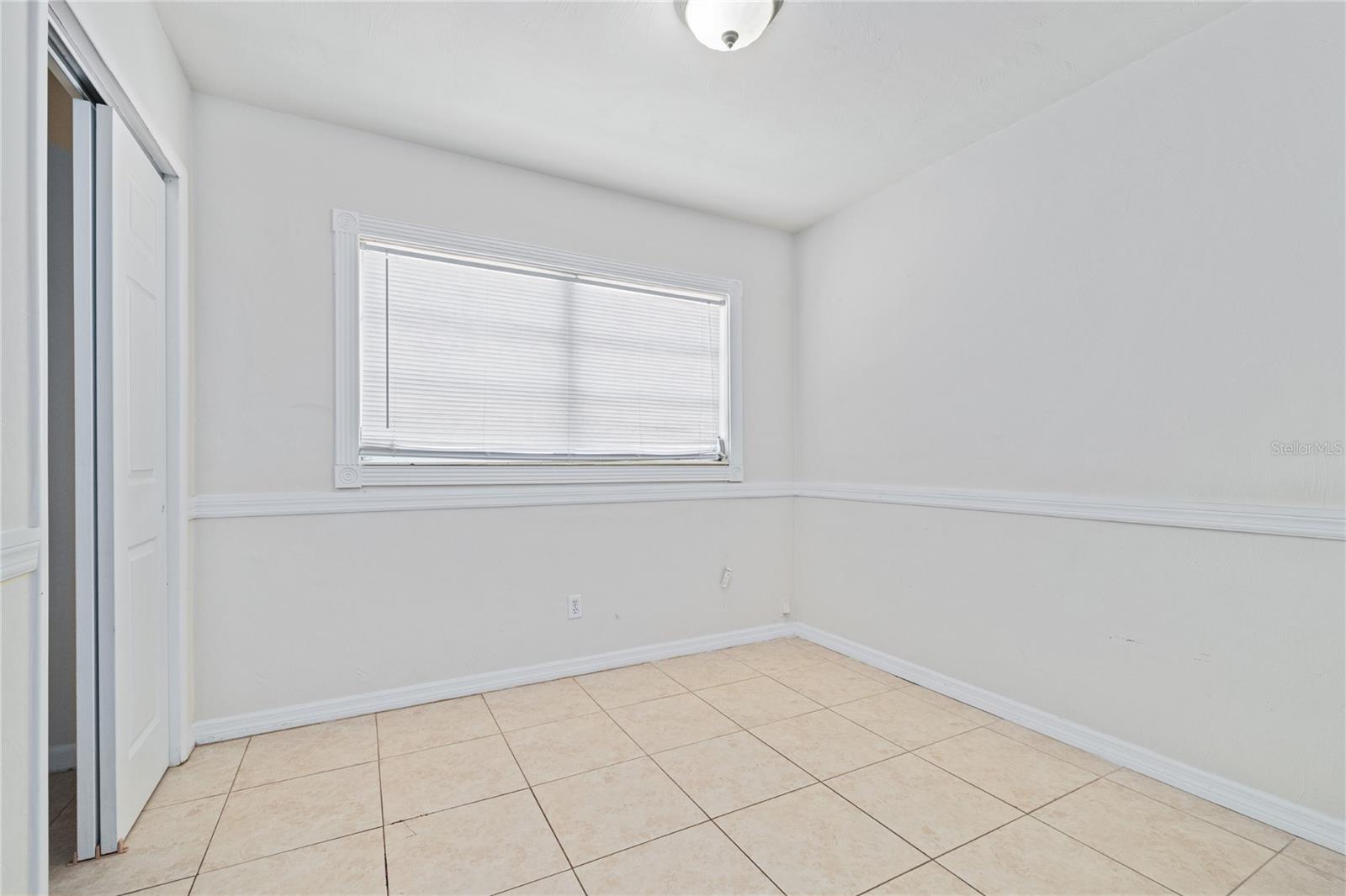 3005 W KATHLEEN ST — photo 7