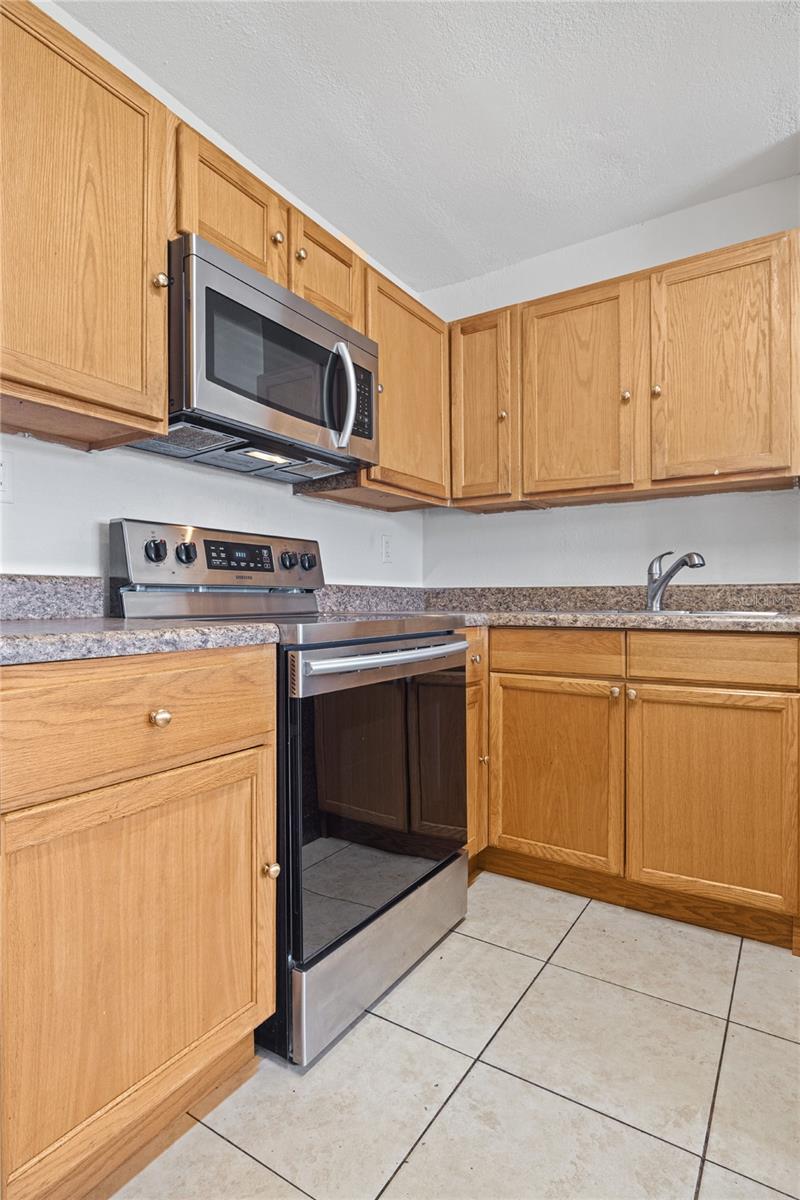 3005 W KATHLEEN ST — photo 22