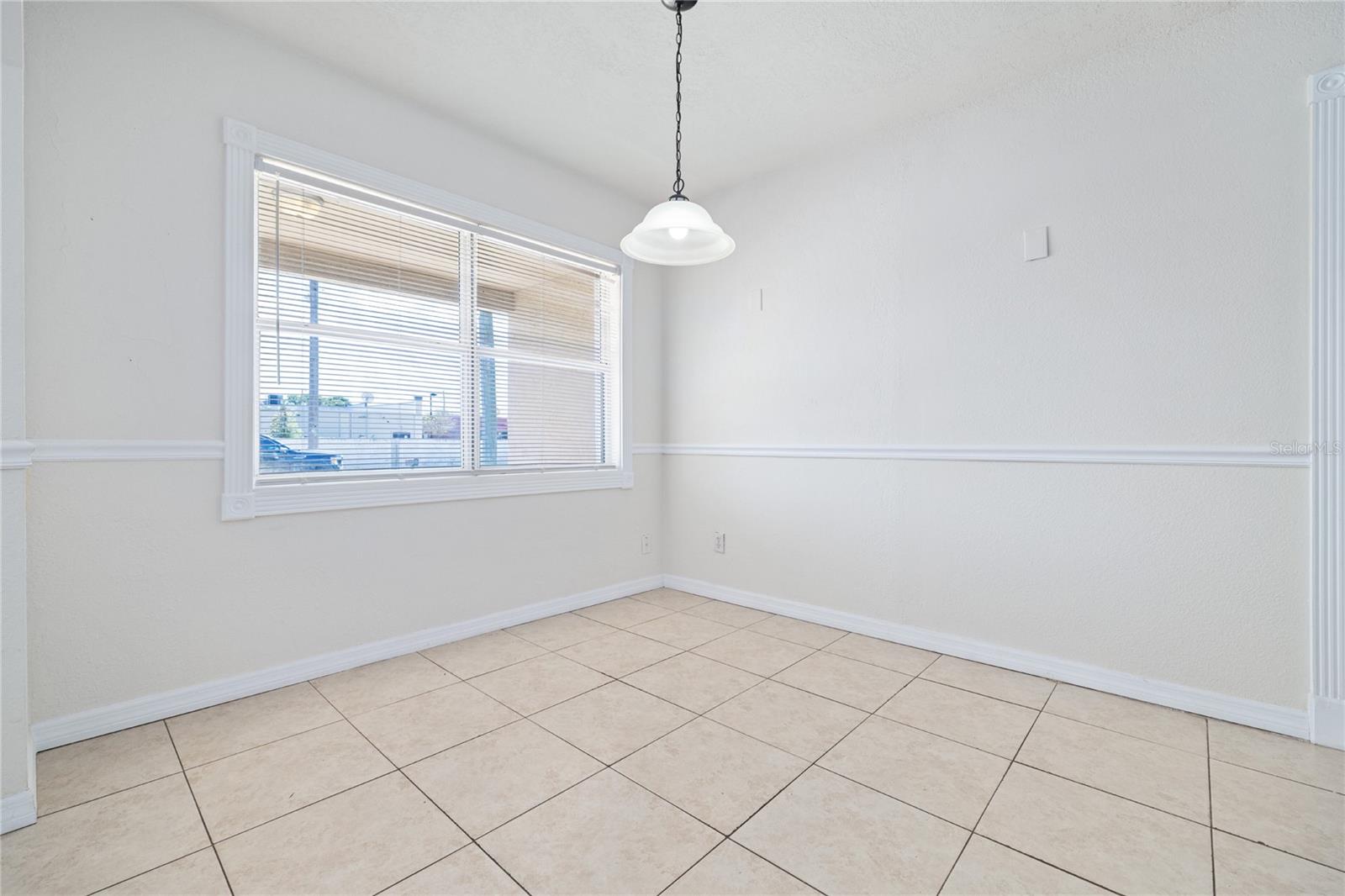 3005 W KATHLEEN ST — photo 20