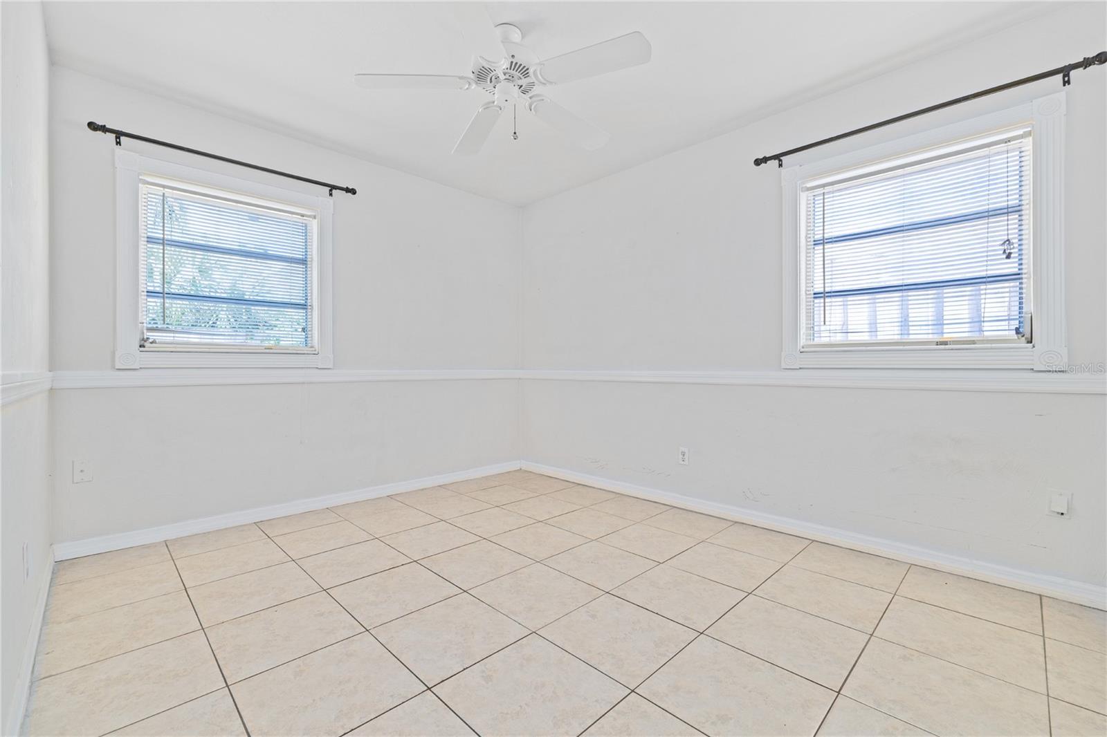 3005 W KATHLEEN ST — photo 8