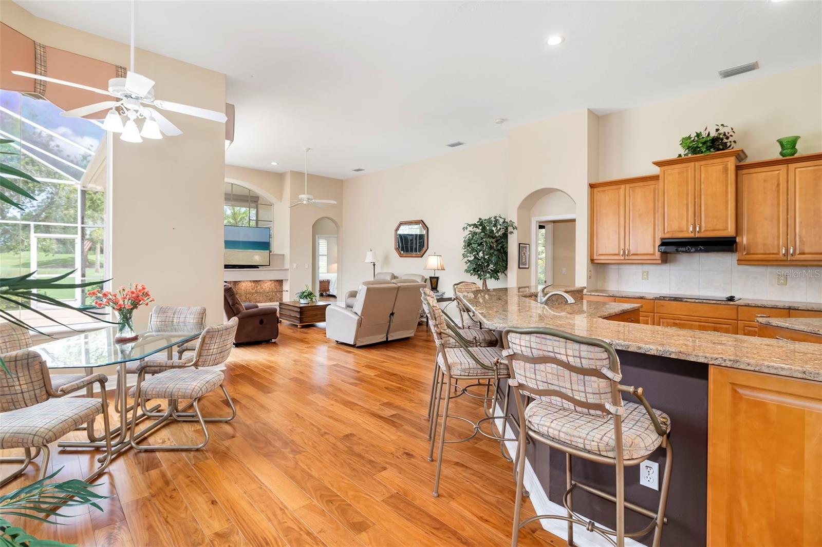 2528 TOM MORRIS DR — photo 25
