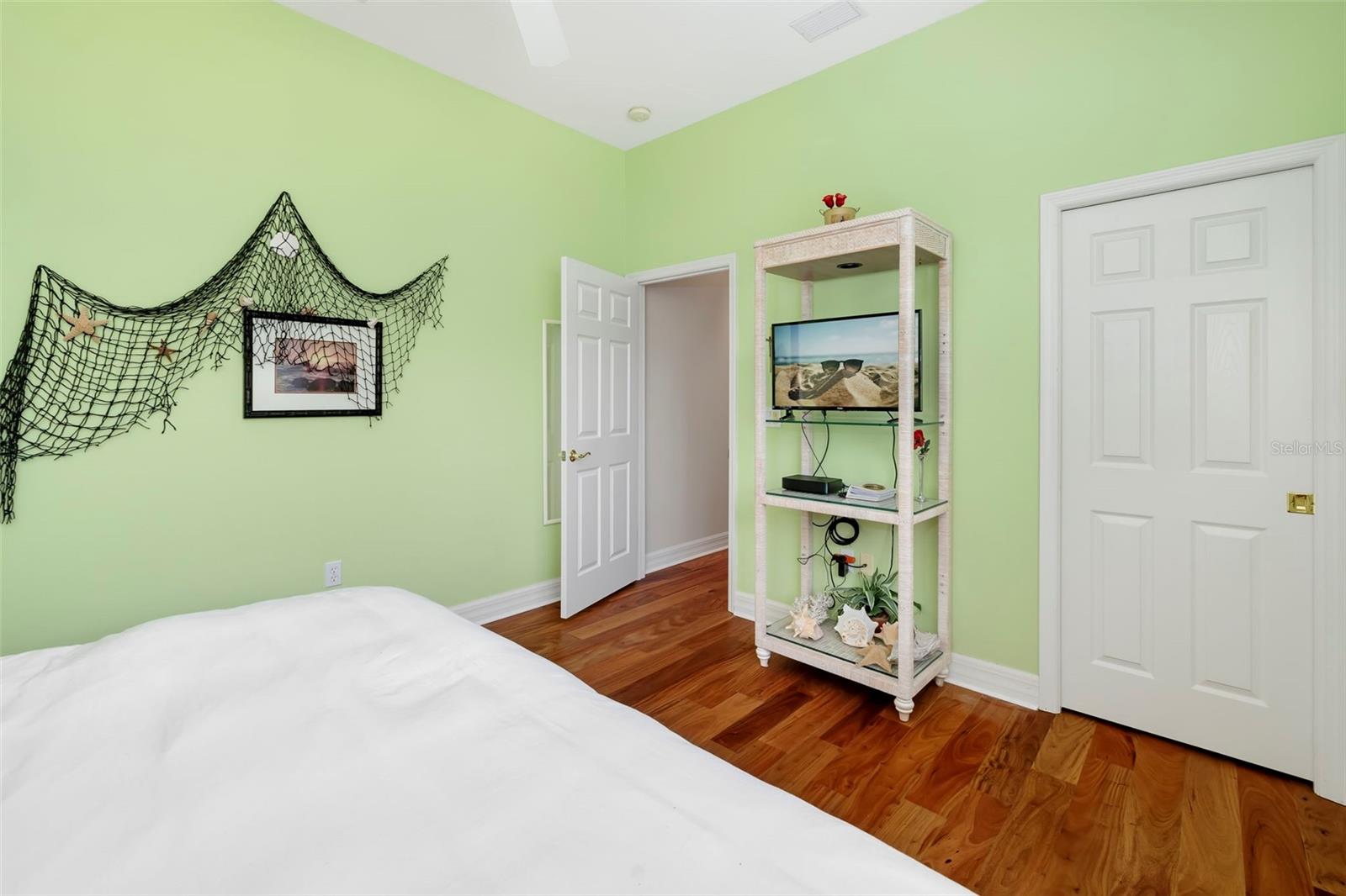 2528 TOM MORRIS DR — photo 15