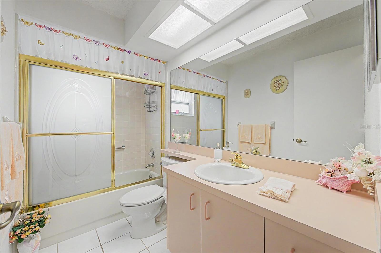 4709 PORTLAND MANOR DR — photo 27
