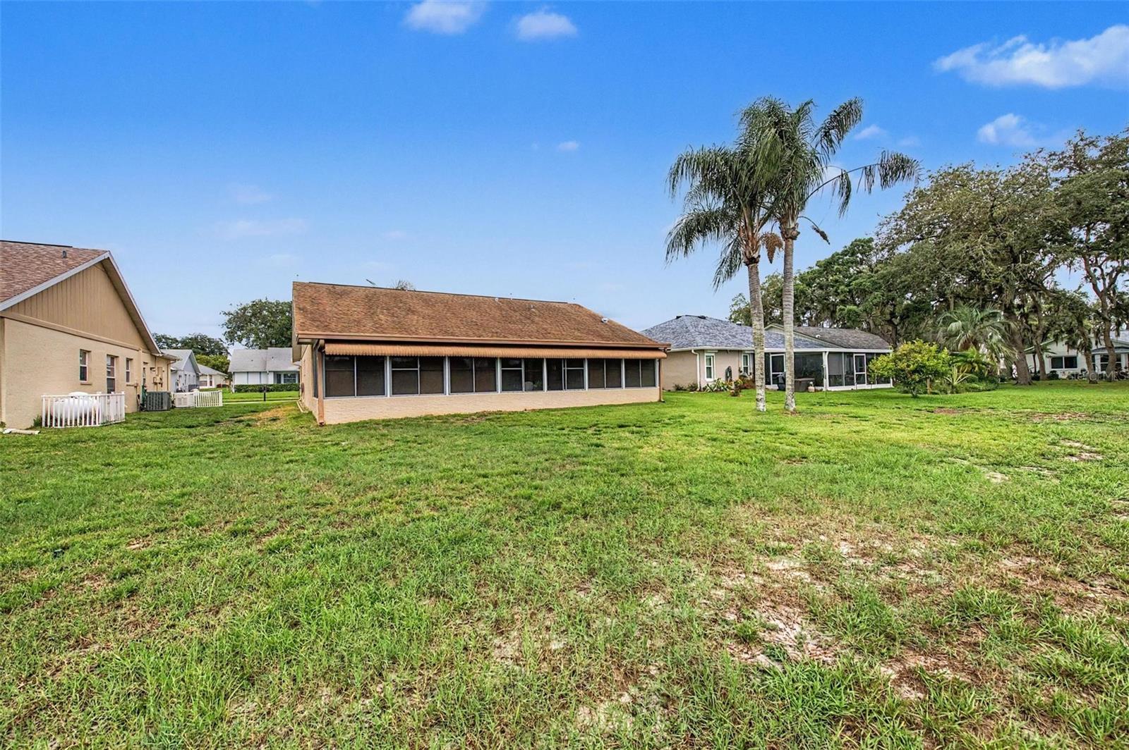 4709 PORTLAND MANOR DR — photo 31