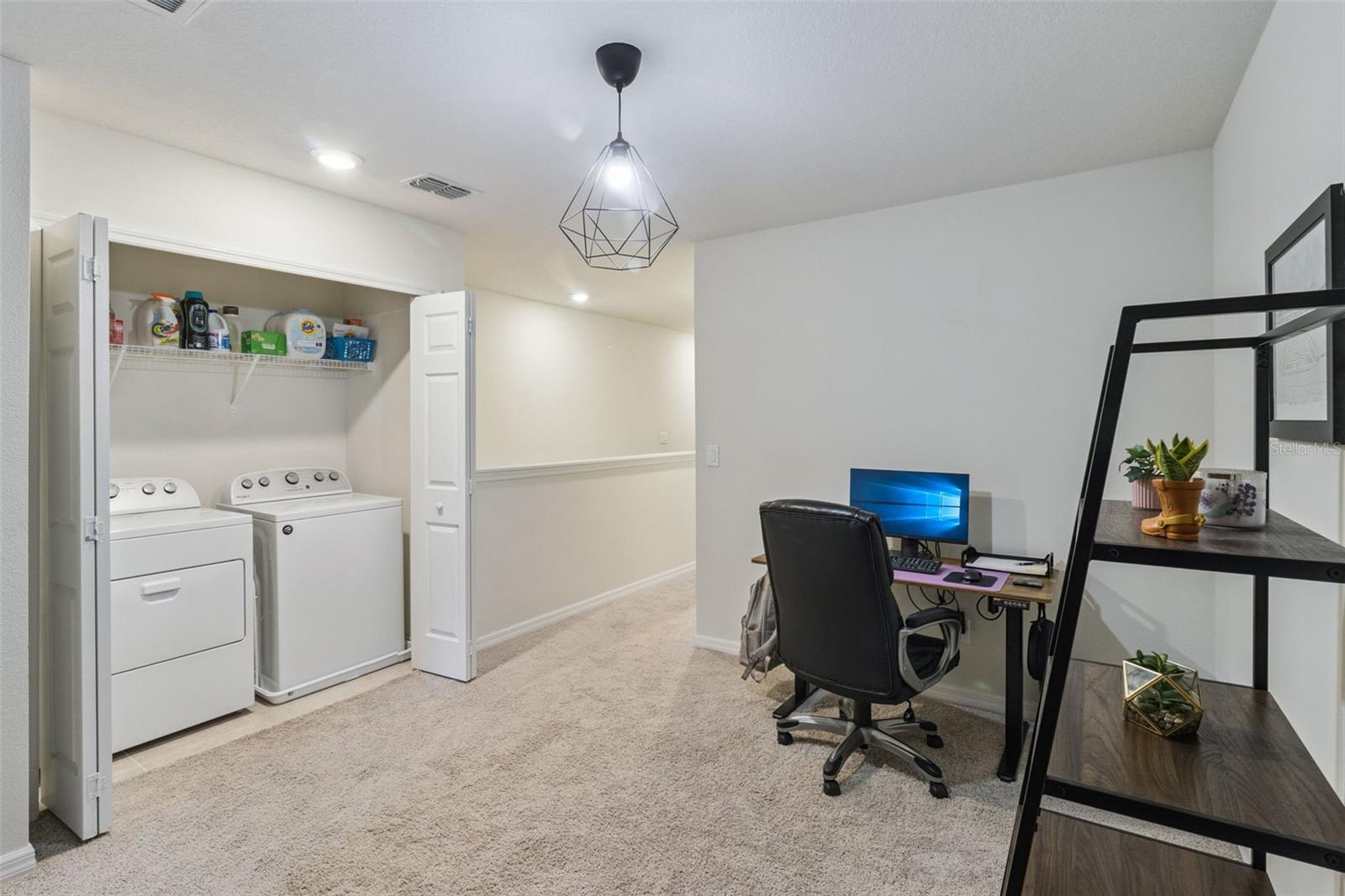5329 SYLVESTER LOOP — photo 15