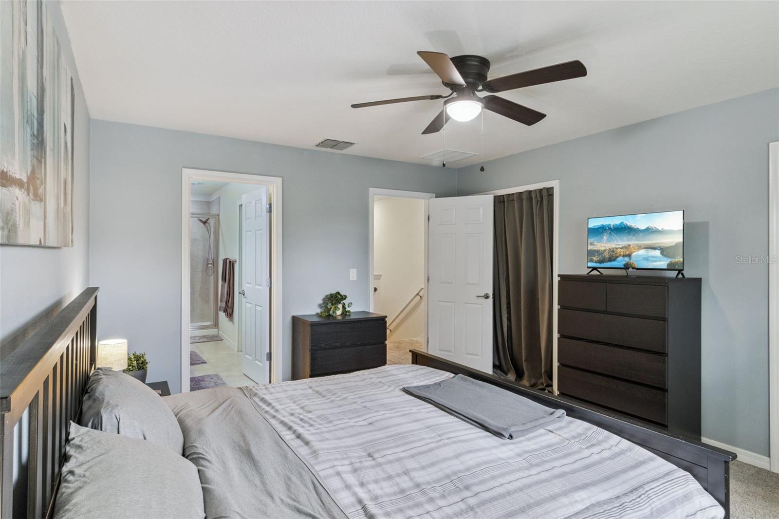5329 SYLVESTER LOOP — photo 17