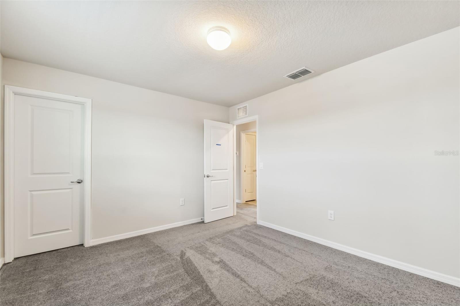 13718 EVERGREEN VALLEY DR — photo 19