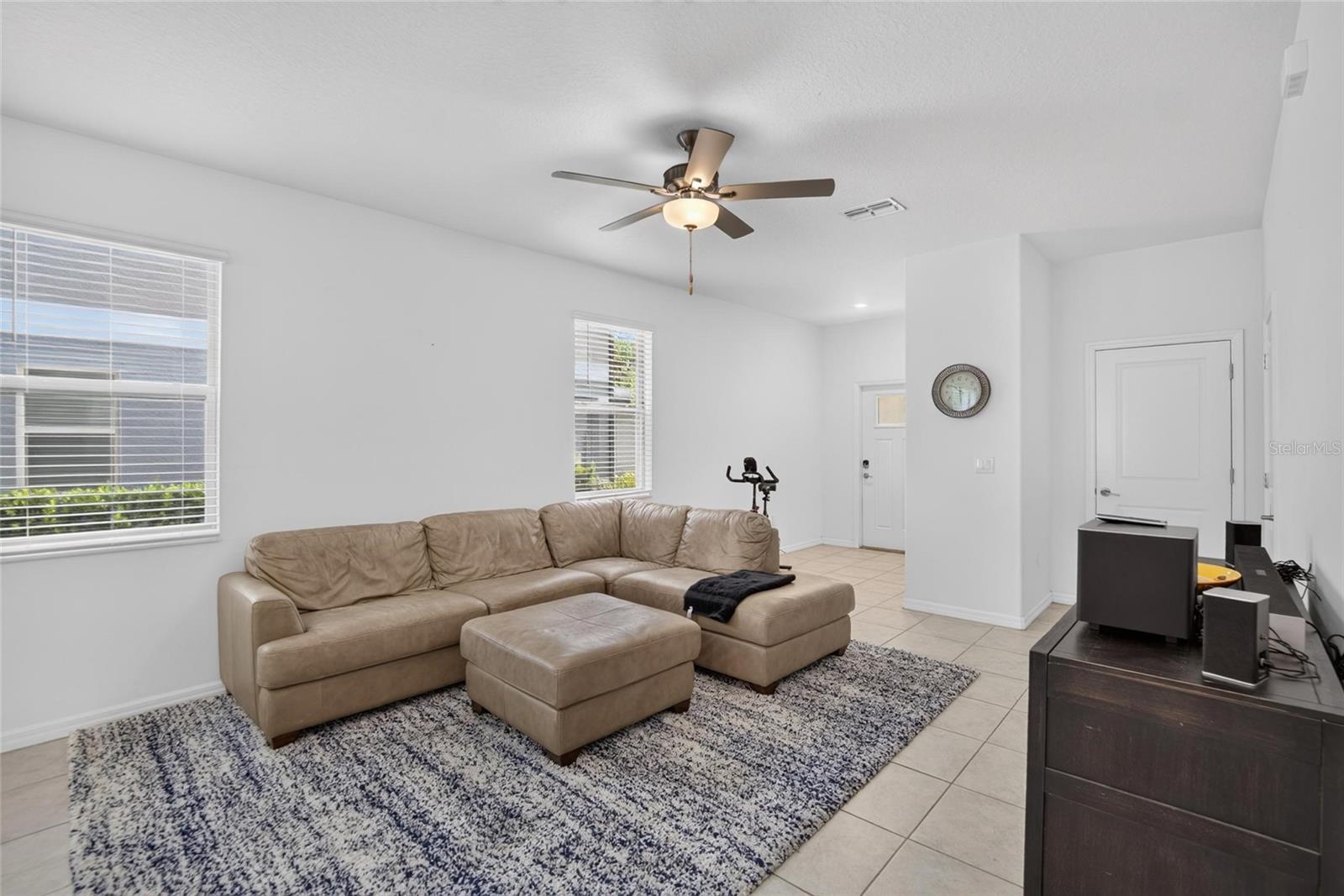 2597 CHARLAN — photo 11