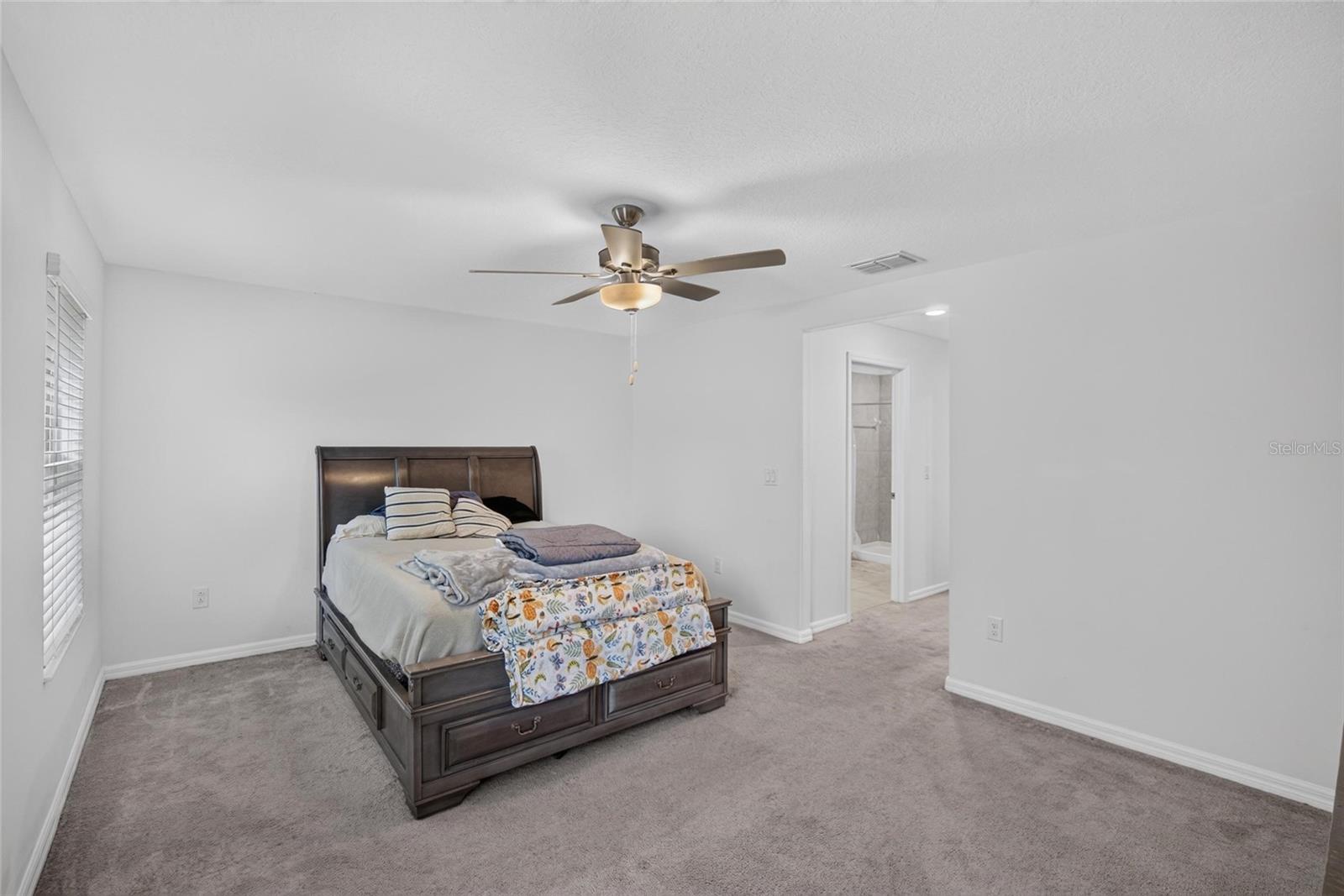 2597 CHARLAN — photo 39
