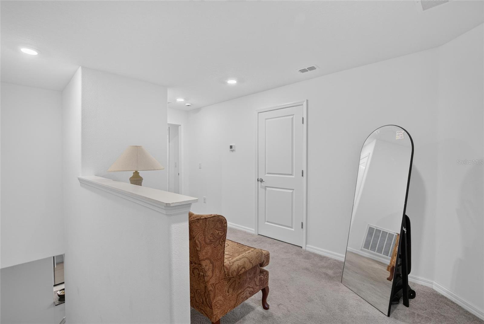 2597 CHARLAN — photo 26