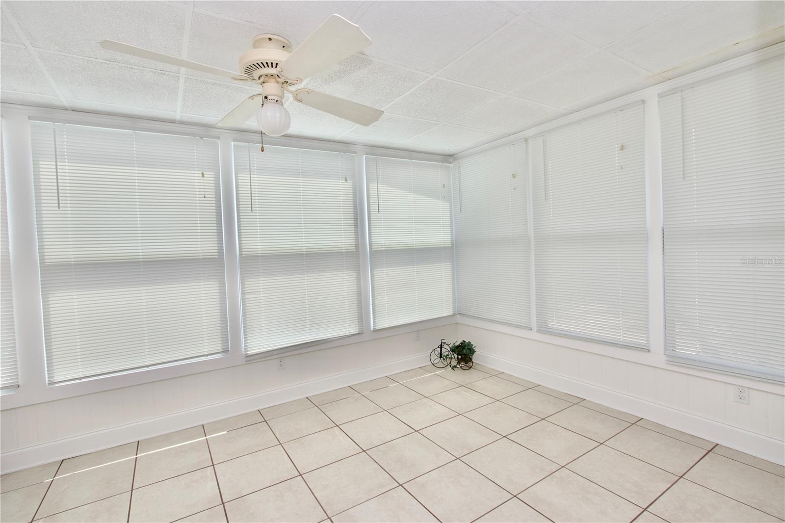 2123 OAHU DR — photo 18