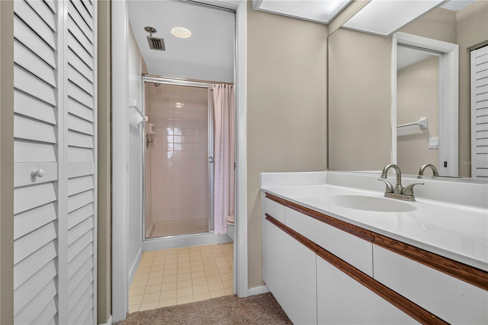 4550 PINEBROOK CIR #605 — photo 24