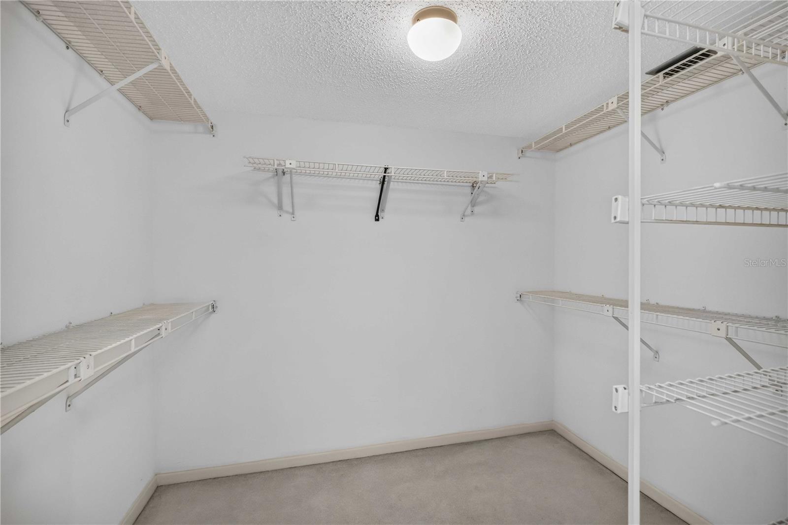 4550 PINEBROOK CIR #605 — photo 23