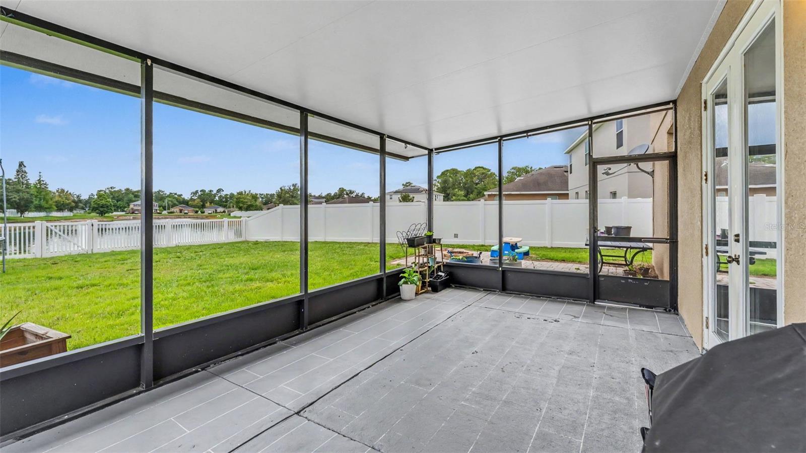 2746 WALDEN WOODS DR — photo 48