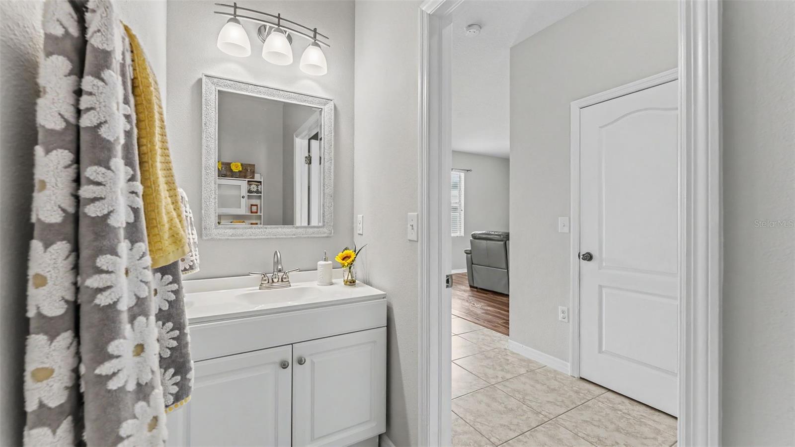 2746 WALDEN WOODS DR — photo 23
