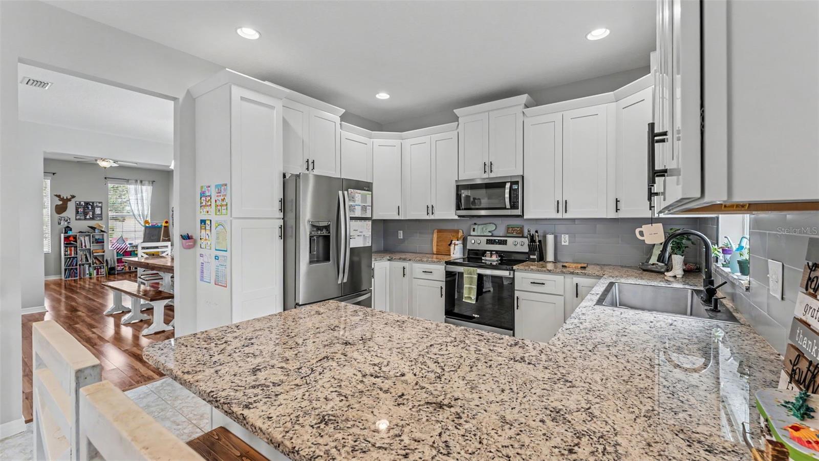2746 WALDEN WOODS DR — photo 11