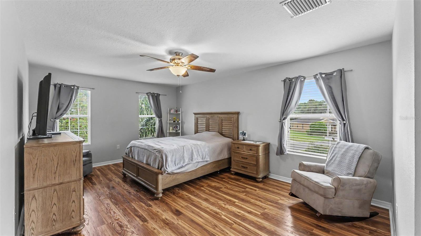 2746 WALDEN WOODS DR — photo 27