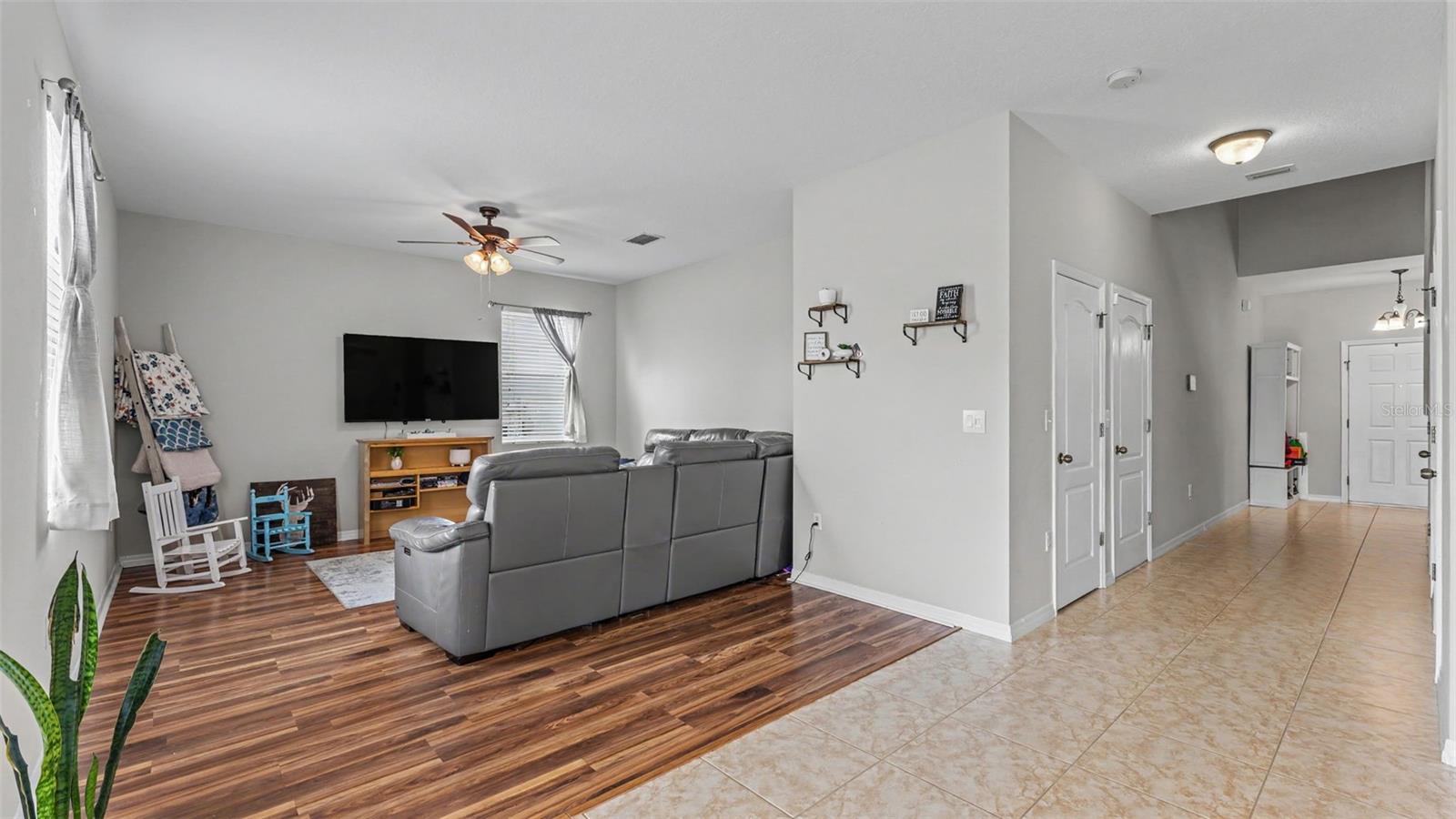 2746 WALDEN WOODS DR — photo 17