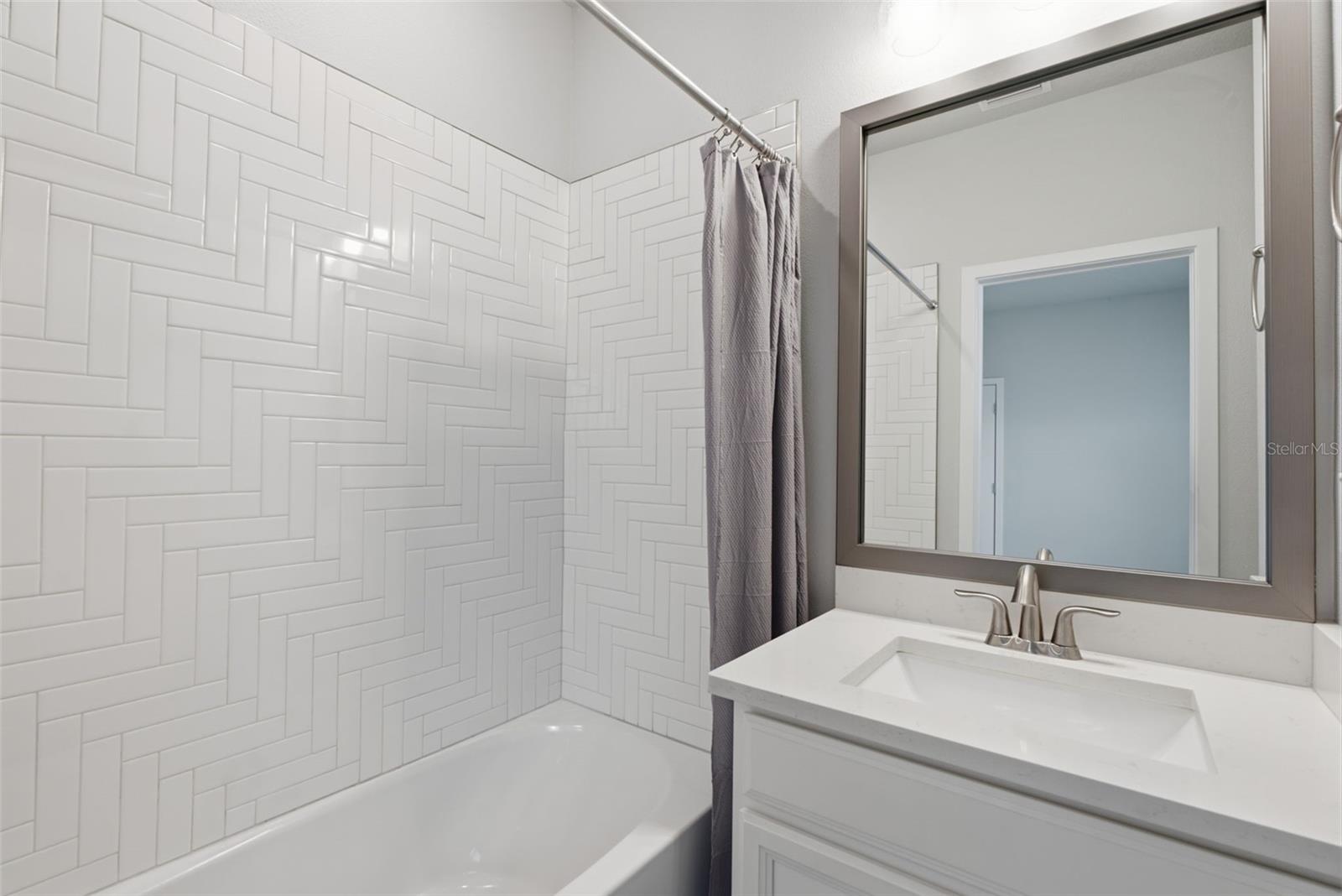2511 N GRADY AVE #23 — photo 32