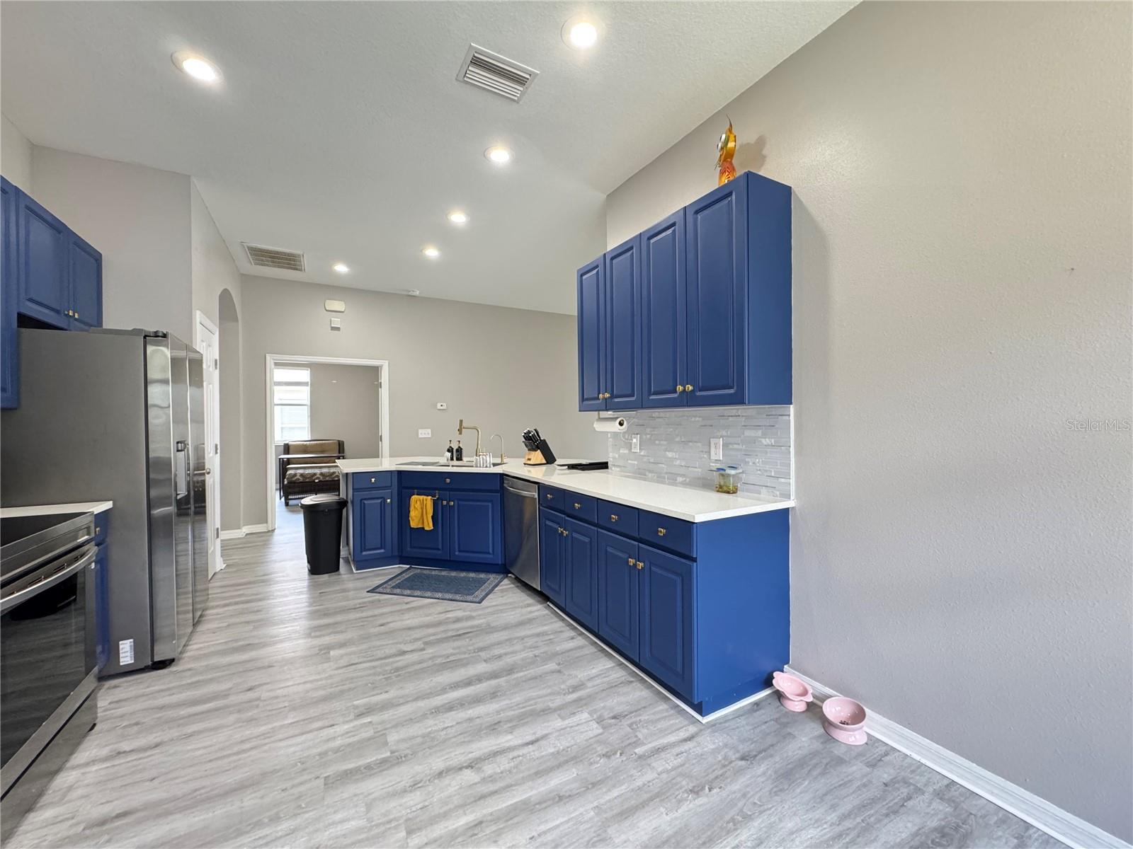 10868 STANDING STONE DRIVE — photo 15