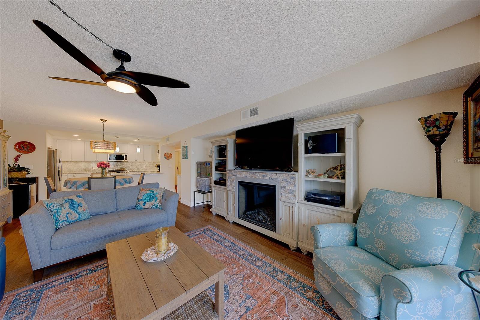 1460 GULF BLVD #305 — photo 11