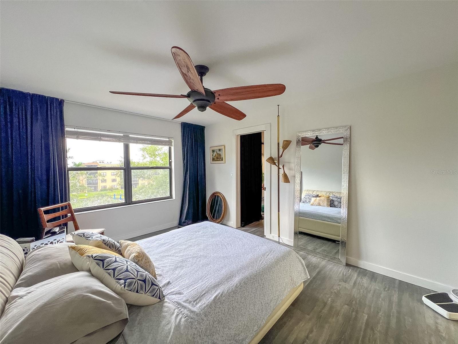 625 30TH AVE W #G402 — photo 16