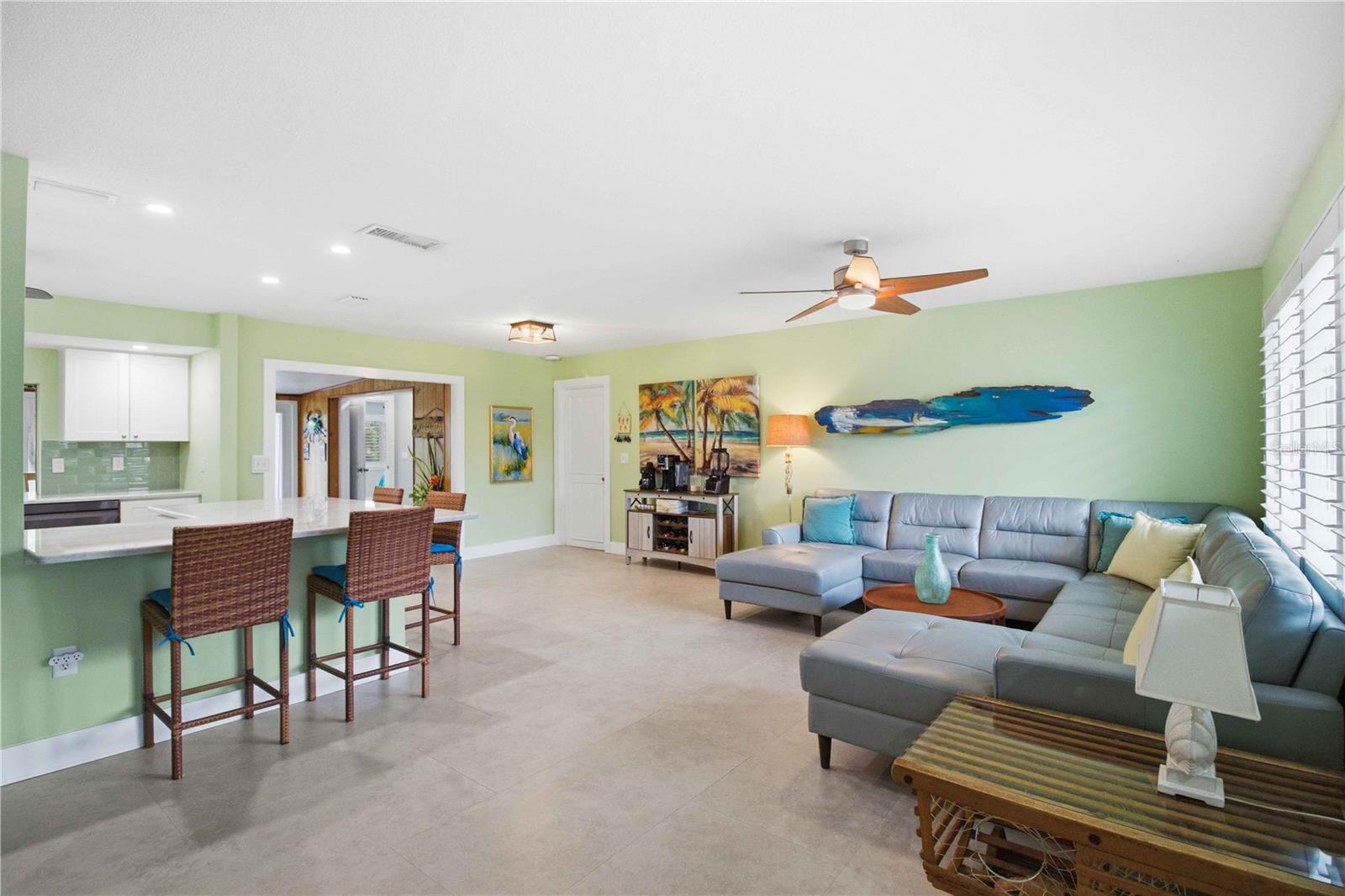 720 IXORA AVE — photo 7