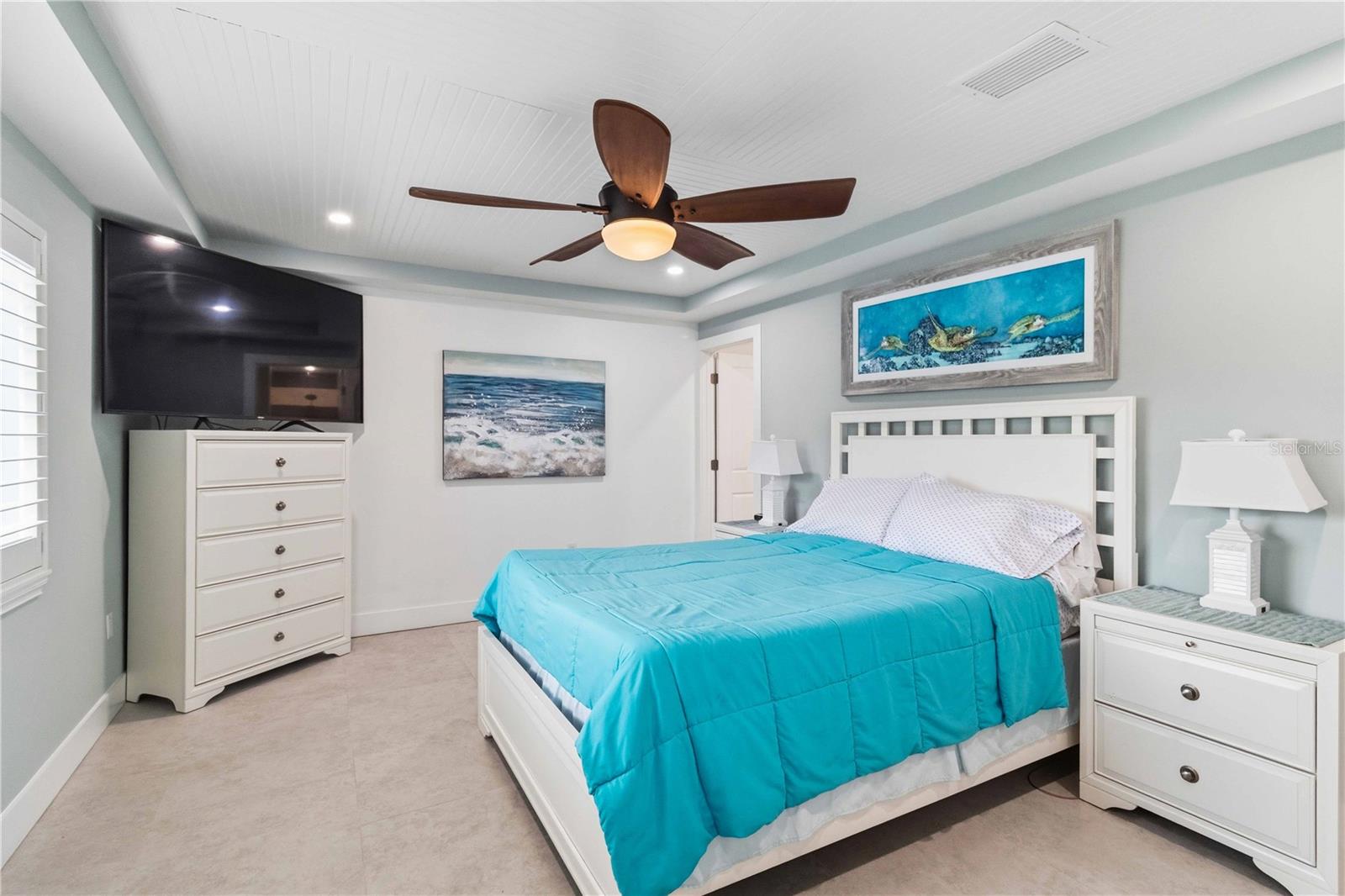 720 IXORA AVE — photo 26