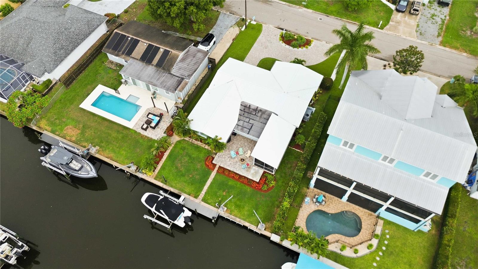720 IXORA AVE — photo 43