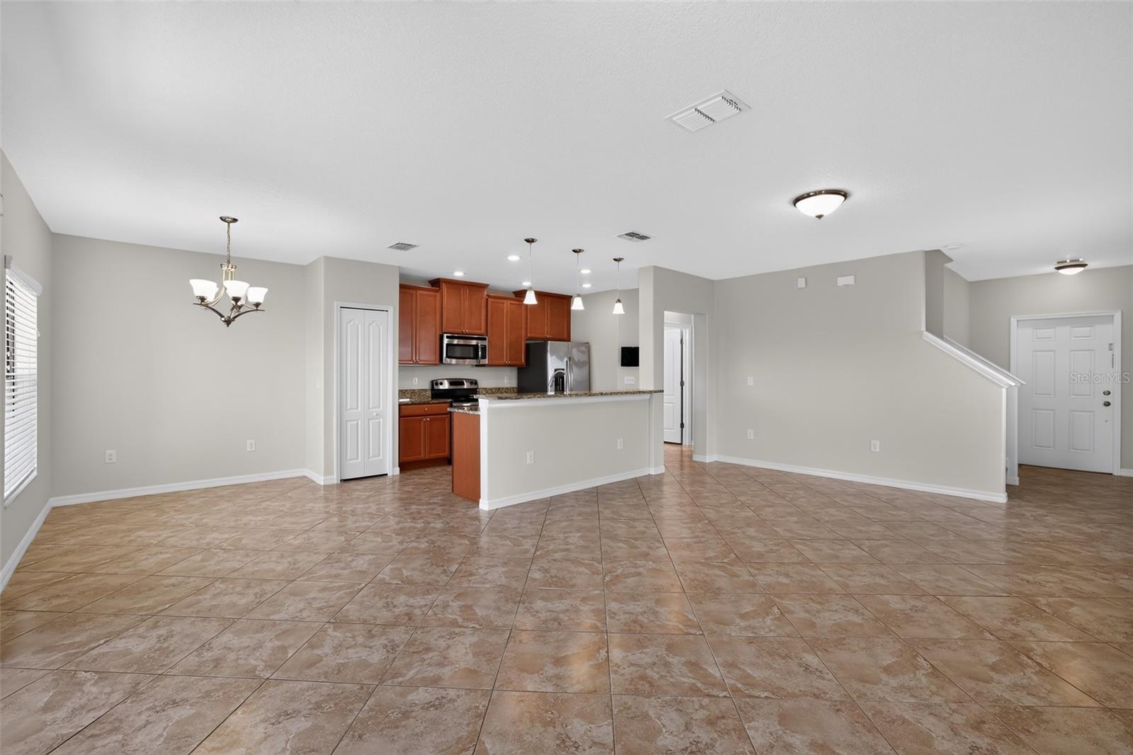 10105 NEWMINSTER LOOP — photo 3