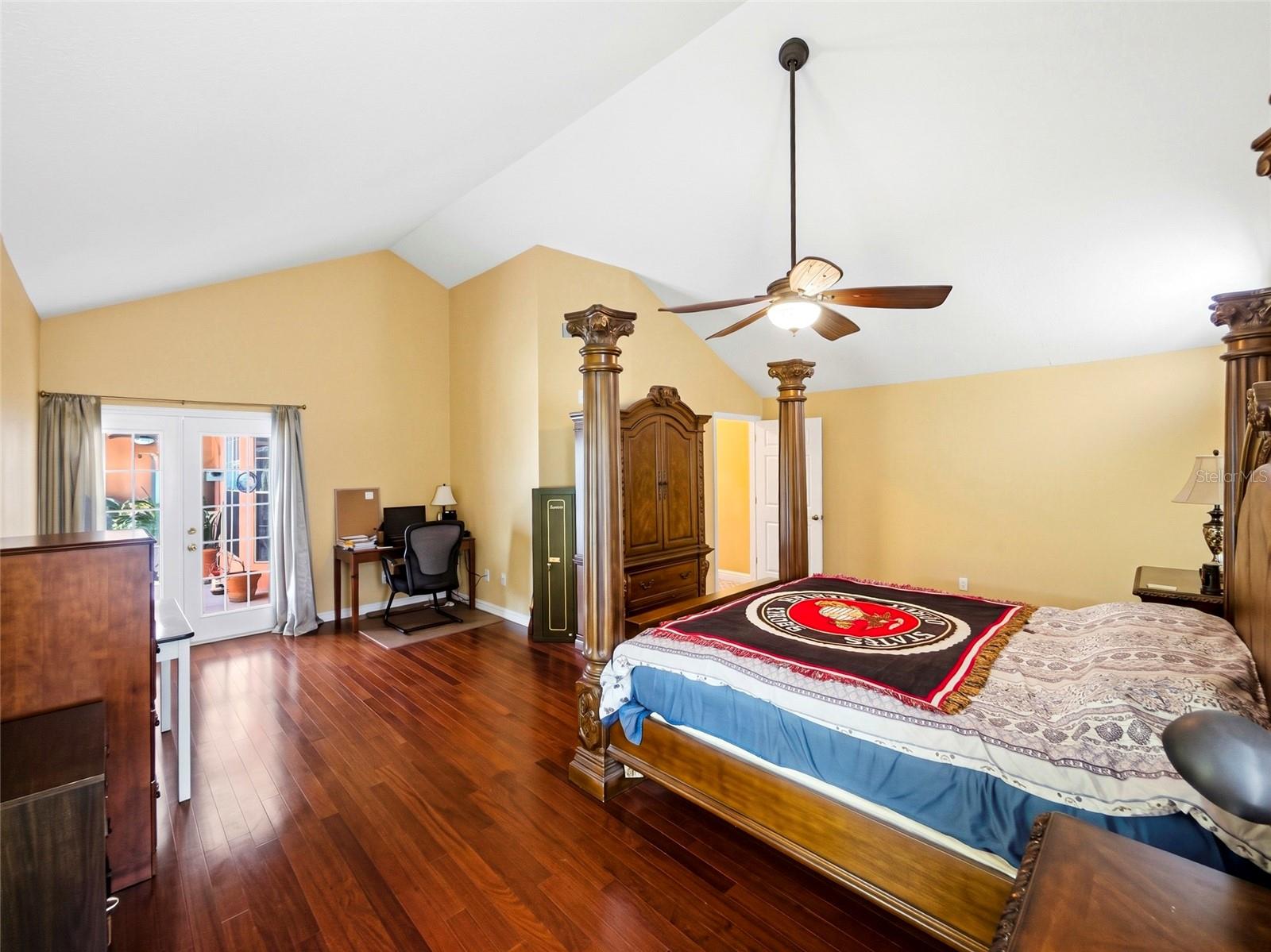 936 ALLEGRO LN — photo 13