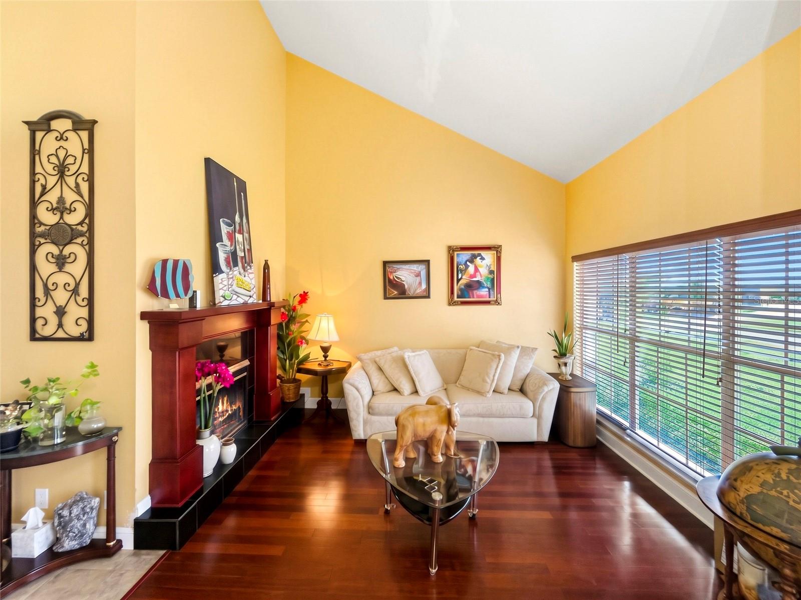 936 ALLEGRO LN — photo 4