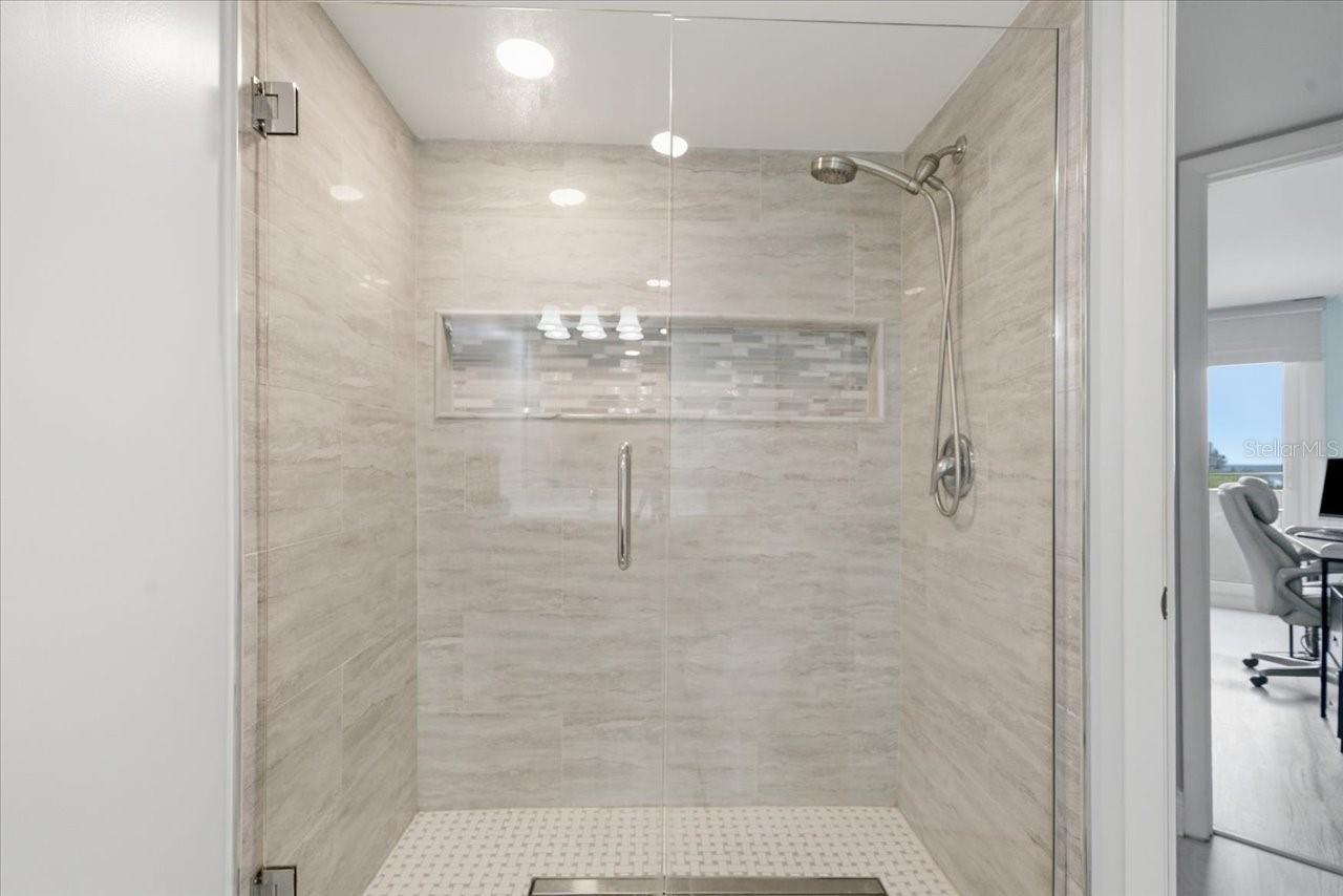 6035 SEA RANCH DR #100 — photo 48