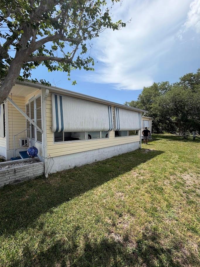 833 JOLANDA CIR — photo 16