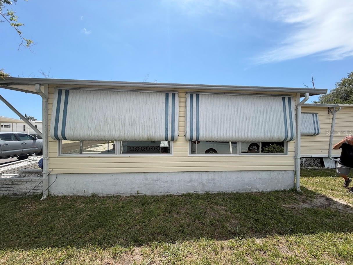 833 JOLANDA CIR — photo 19