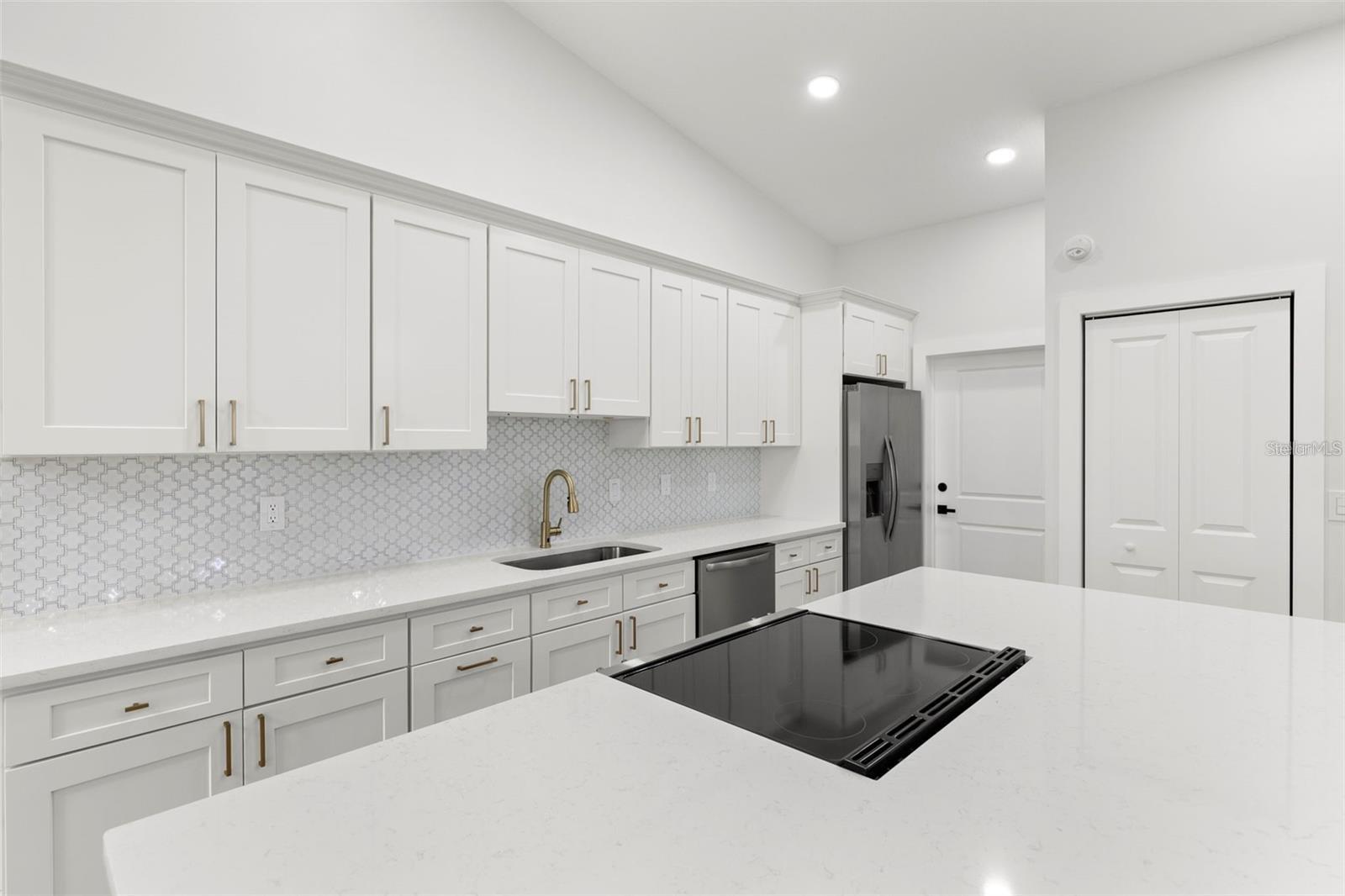 6549 BRENTWOOD DR — photo 12