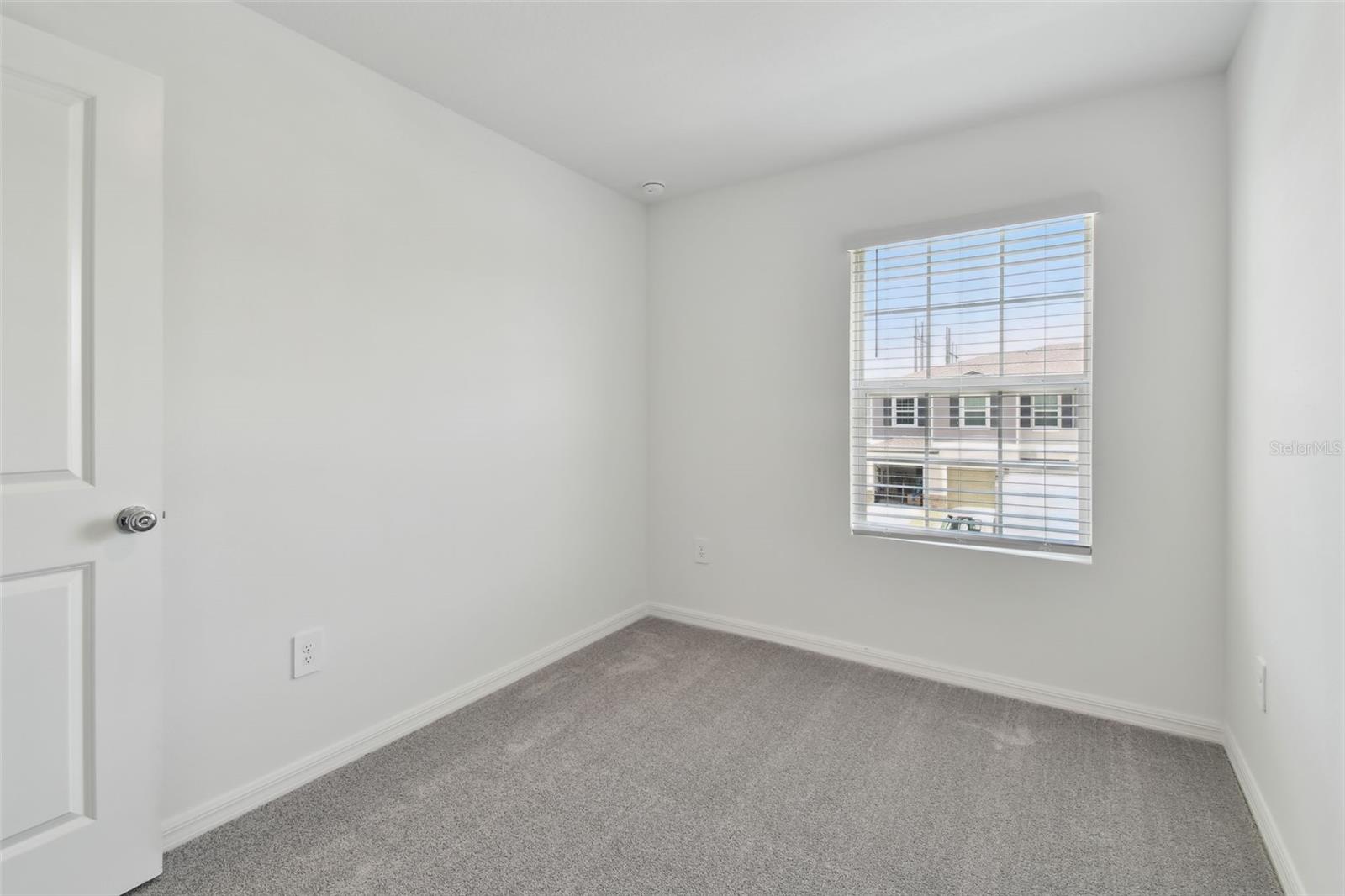 2665 BUTTERCUP LUCINE LN — photo 38